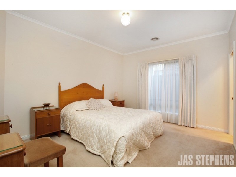 9/24 Dongola Road, West Footscray VIC 3012