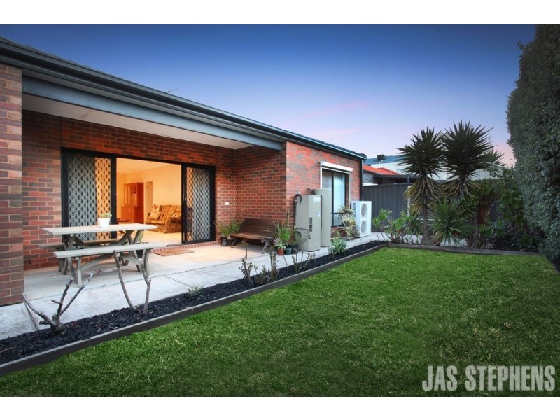 9/24 Dongola Road, West Footscray VIC 3012