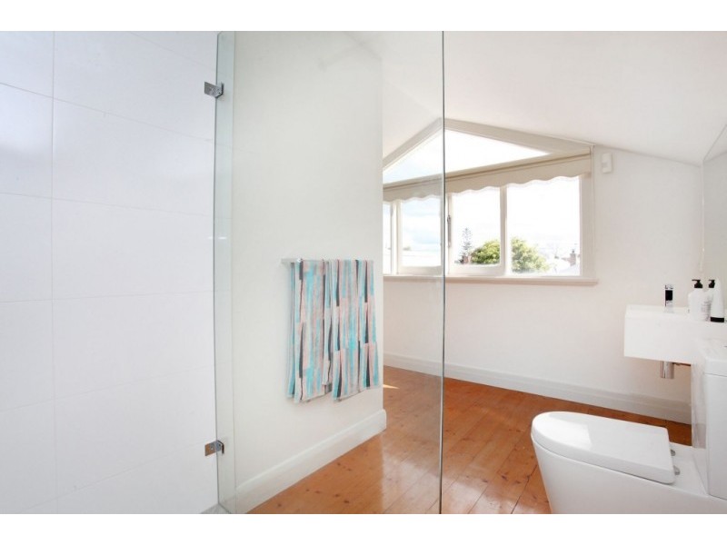 72 Chirnside Street, Kingsville VIC 3012