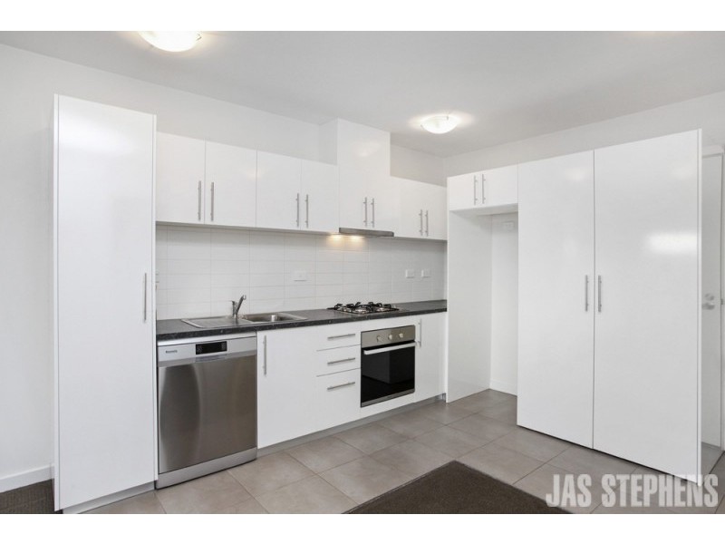 13/24 Empire Street, Footscray VIC 3011