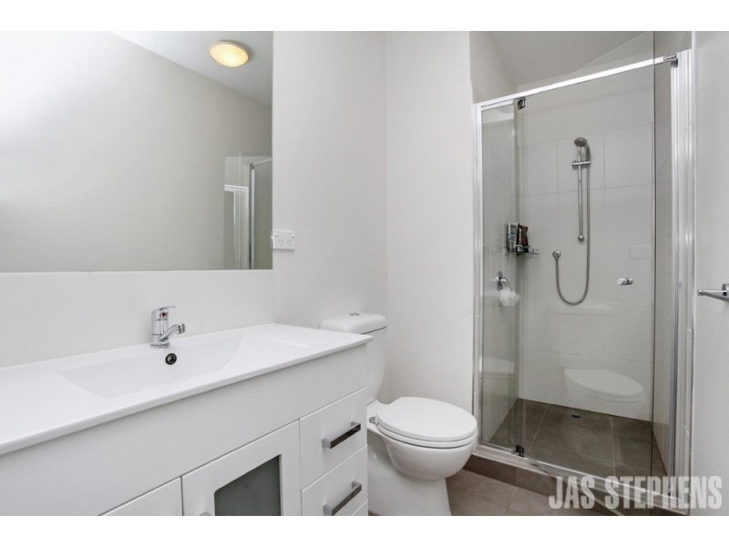 13/24 Empire Street, Footscray VIC 3011