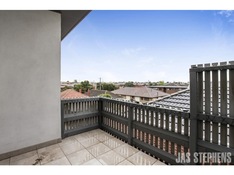 13/24 Empire Street, Footscray VIC 3011