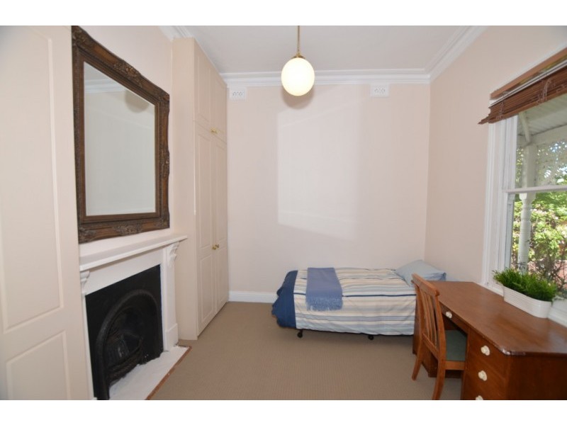 16 Fitzroy Street, Footscray VIC 3011