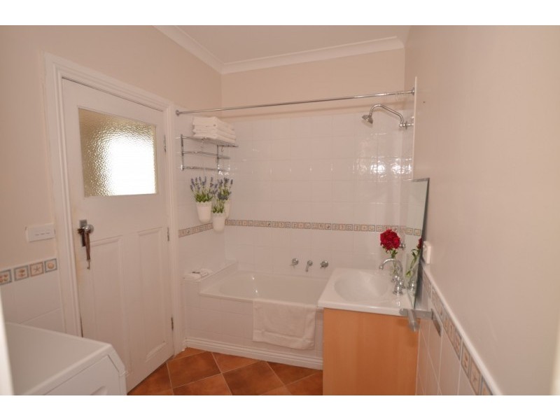 16 Fitzroy Street, Footscray VIC 3011