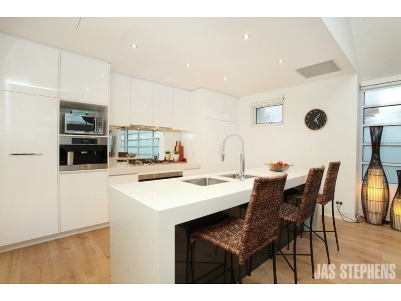 2/24 Esplanade, Williamstown VIC 3016