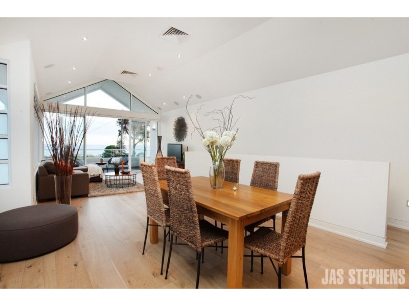 2/24 Esplanade, Williamstown VIC 3016