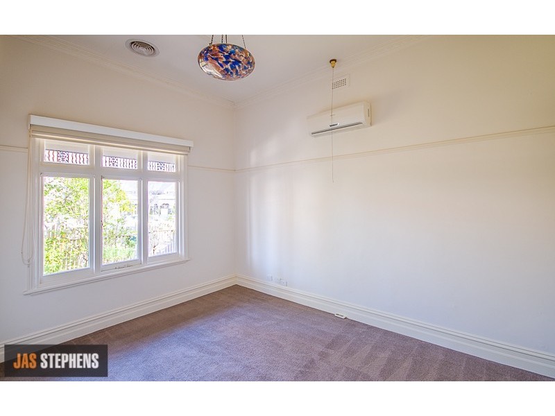 4 Seddon Street, Seddon VIC 3011