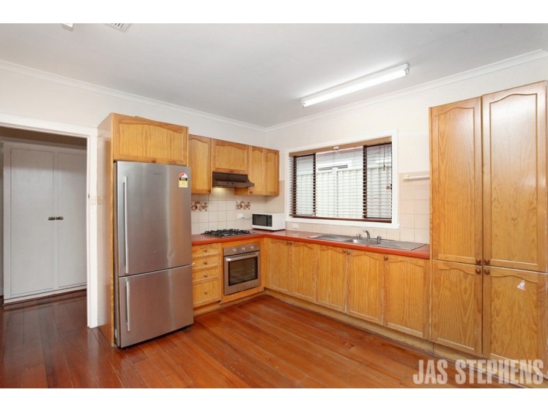 112 Alma Street, West Footscray VIC 3012