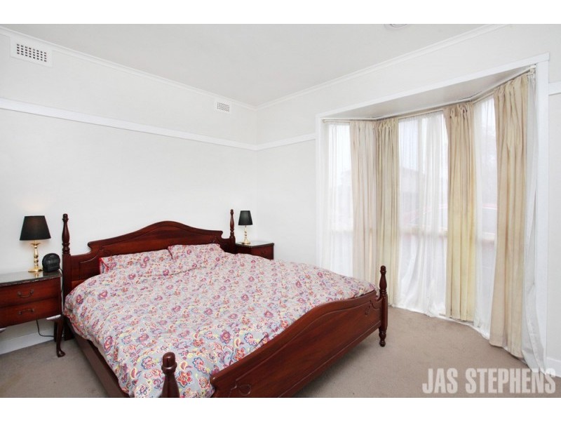 112 Alma Street, West Footscray VIC 3012