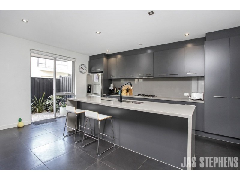 1 Emma Street, Seddon VIC 3011