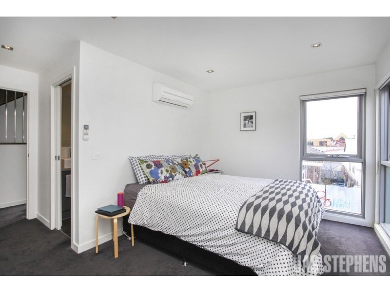 1 Emma Street, Seddon VIC 3011