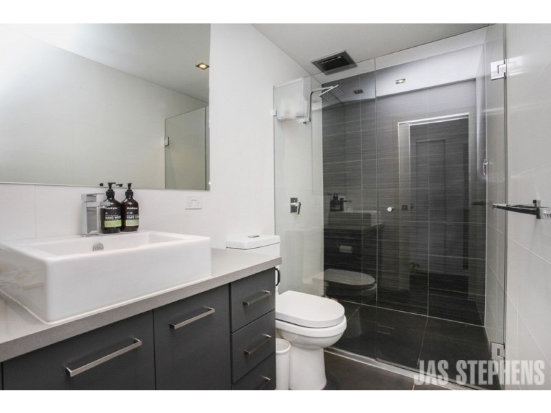 1 Emma Street, Seddon VIC 3011