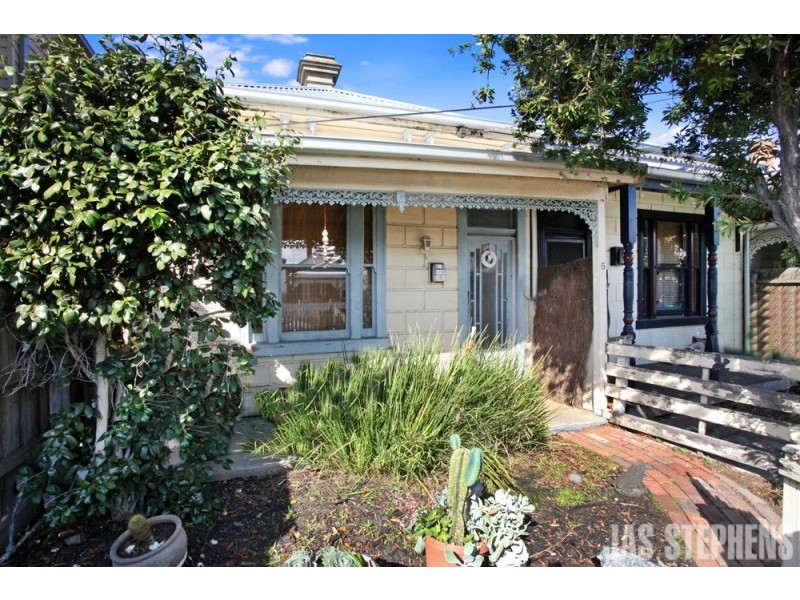 5 Henry Street, Seddon VIC 3011