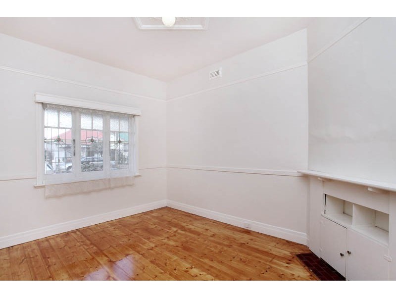 76 Empress Avenue, Kingsville VIC 3012