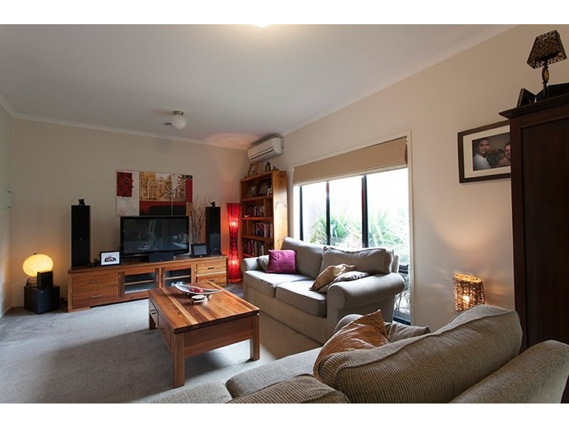 4/24 Bishop Street, Kingsville VIC 3012