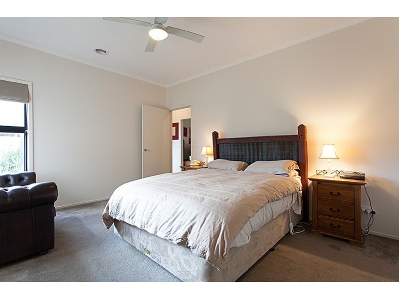 4/24 Bishop Street, Kingsville VIC 3012