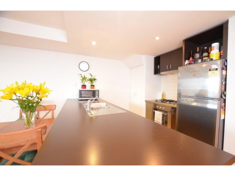 6/77 Victoria Street, Seddon VIC 3011