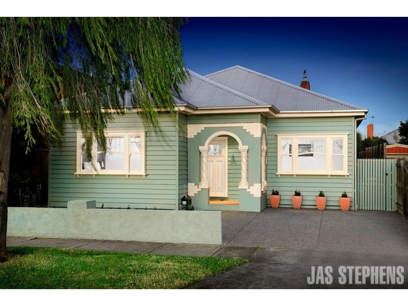 32 Richelieu Street, West Footscray VIC 3012