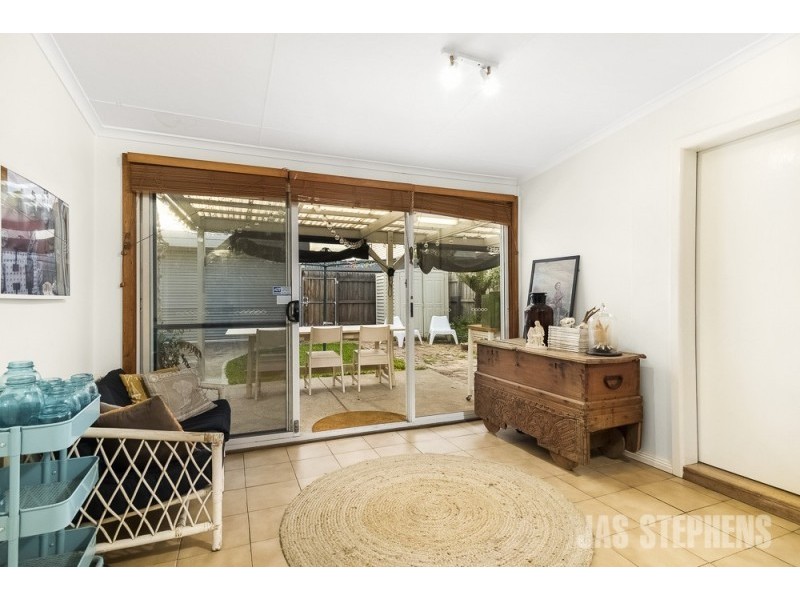 44 Chirnside Street, Kingsville VIC 3012