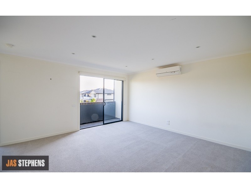 22 McDougall Drive, Footscray VIC 3011