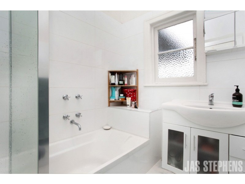 106 Eleanor Street, Footscray VIC 3011