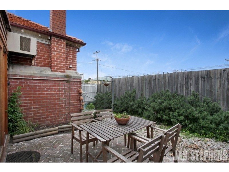 106 Eleanor Street, Footscray VIC 3011