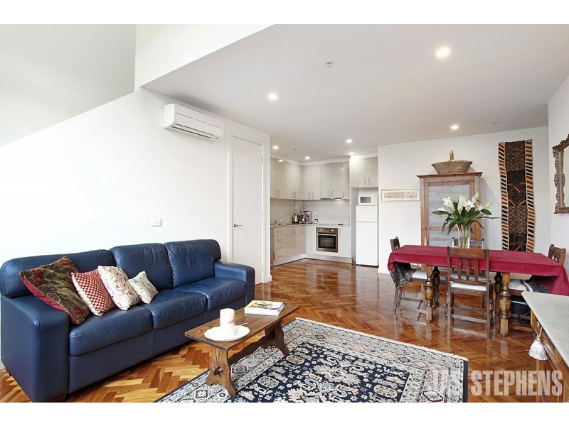202/277 Barkly Street, Footscray VIC 3011