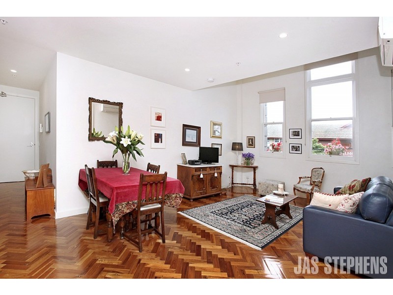 202/277 Barkly Street, Footscray VIC 3011