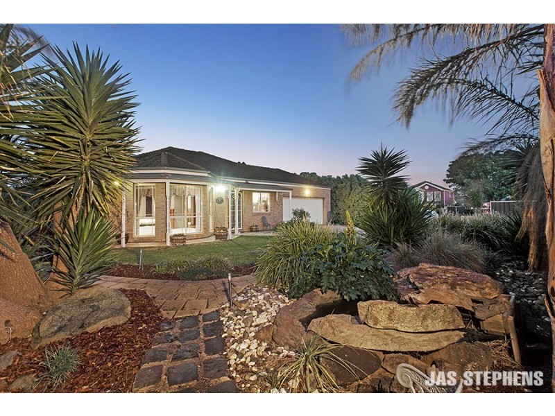 3 Maltravers Place, Wyndham Vale VIC 3024