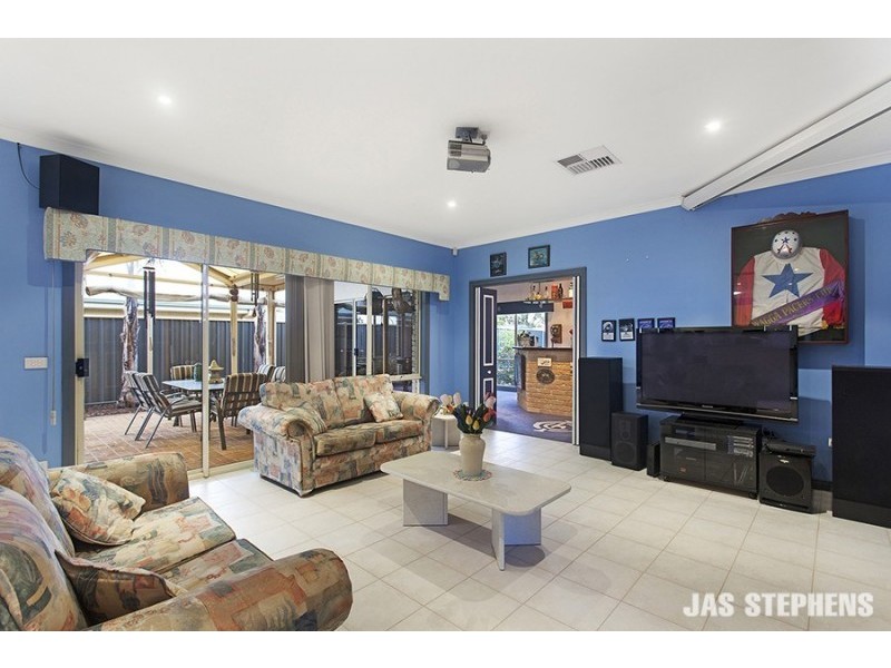 3 Maltravers Place, Wyndham Vale VIC 3024