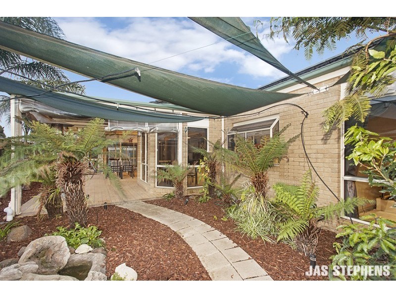 3 Maltravers Place, Wyndham Vale VIC 3024