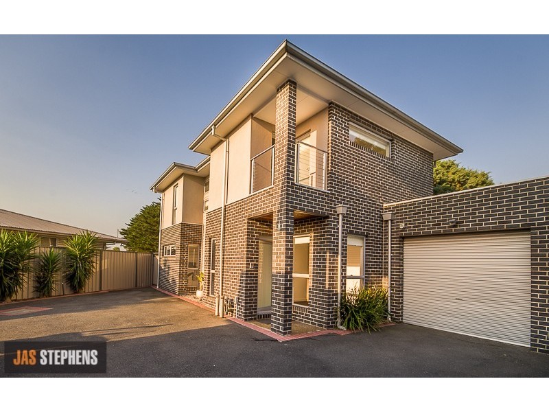 2/11 Hanna Court, Braybrook VIC 3019