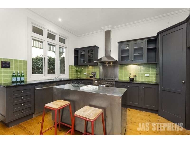 72 Chirnside Street, Kingsville VIC 3012