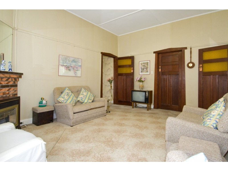 6 View Street, West Footscray VIC 3012