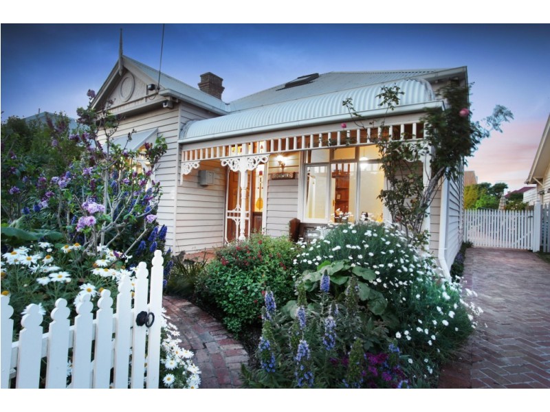 4 Rupert Street, West Footscray VIC 3012