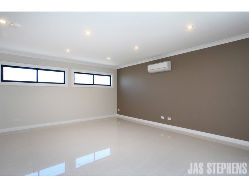 4/357 Geelong Road, Kingsville VIC 3012