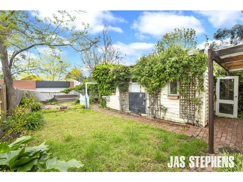 61 Station Road, Seddon VIC 3011