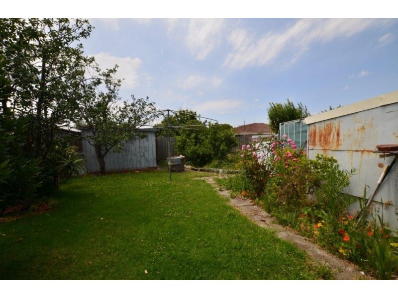 8 Wellington Street, West Footscray VIC 3012