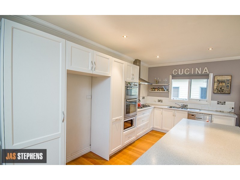 16 Pitt Street, West Footscray VIC 3012