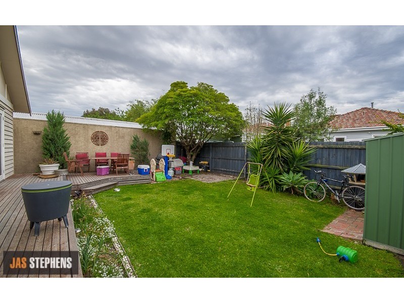 16 Pitt Street, West Footscray VIC 3012