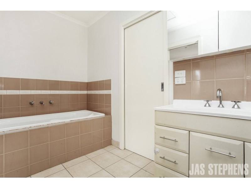 2/382 Williamstown Road, Yarraville VIC 3013