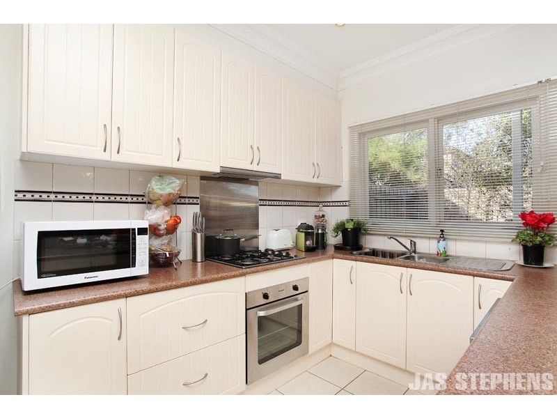 4/100 Stanhope Street, West Footscray VIC 3012