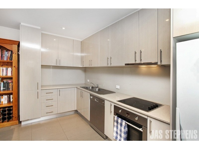 214/277 Barkly Street, Footscray VIC 3011