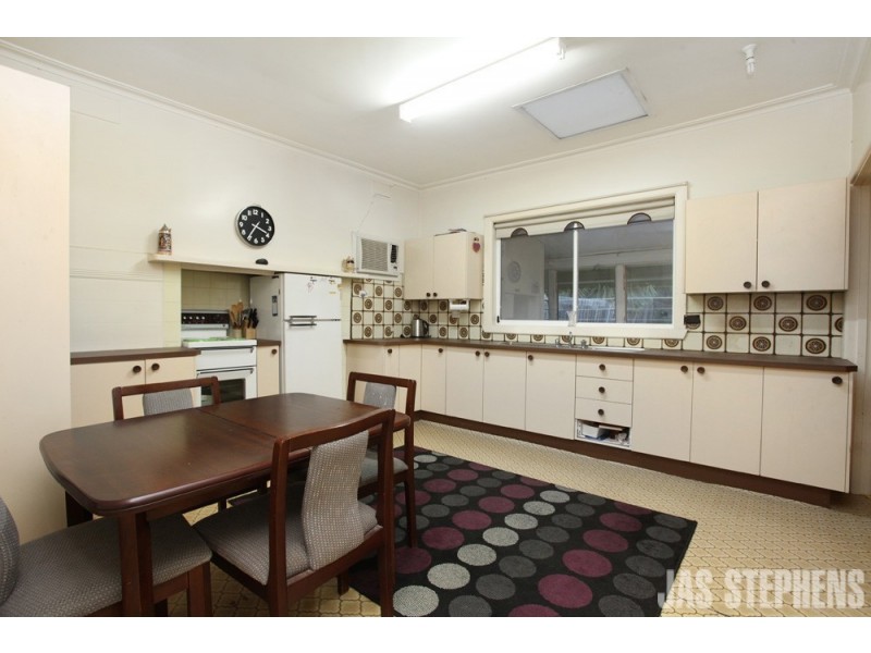 18 Tenterden Street, Yarraville VIC 3013