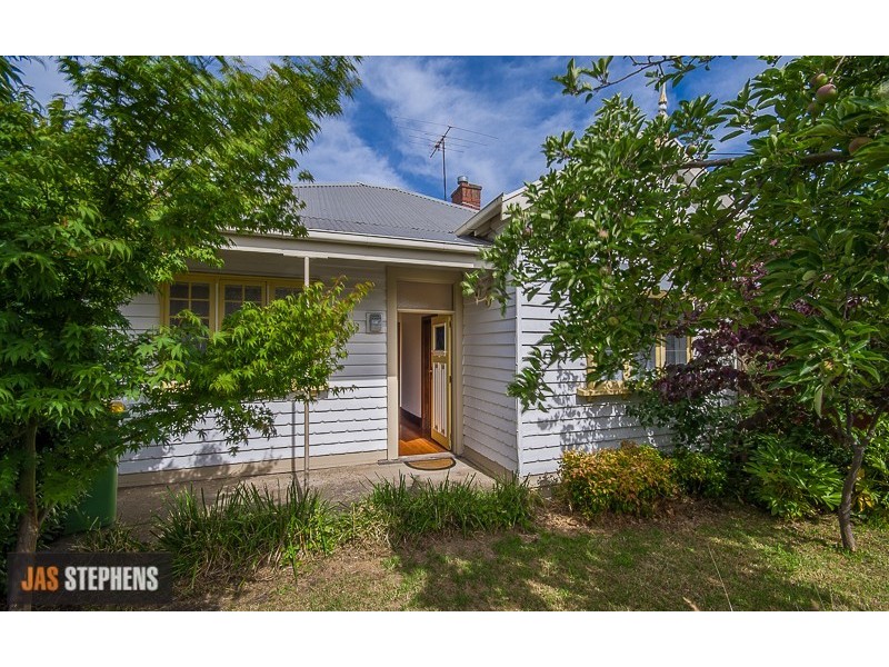 65 Empress Avenue, Kingsville VIC 3012