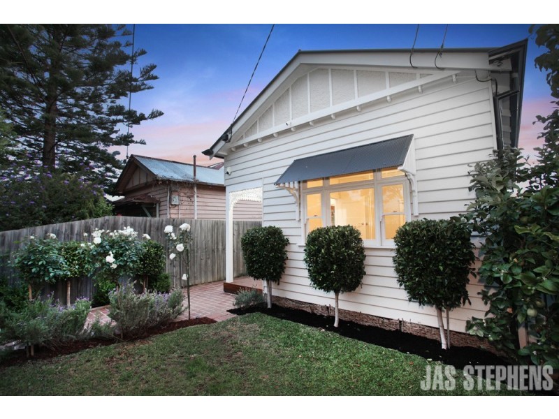 19 Norfolk Street, Maidstone VIC 3012