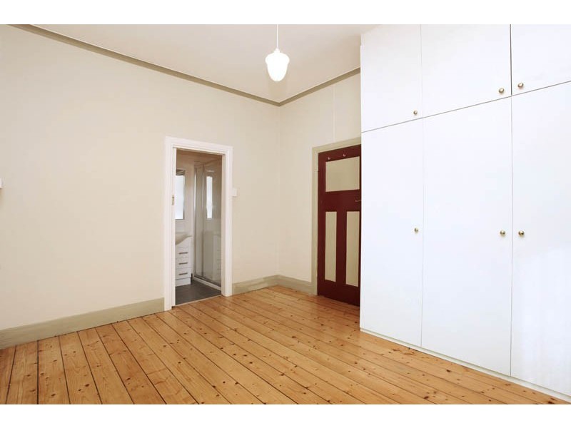 61 Chirnside Street, Kingsville VIC 3012