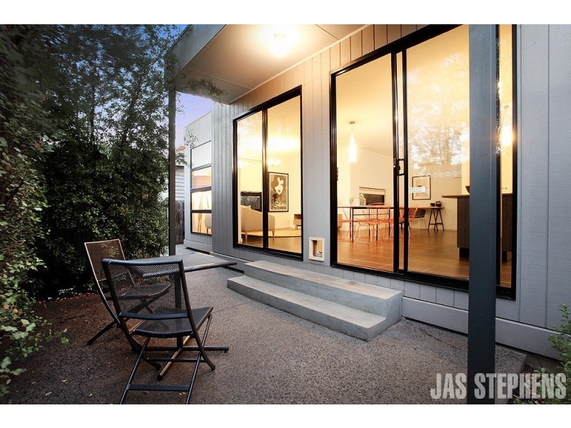 1/119 Summerhill Road, Footscray VIC 3011