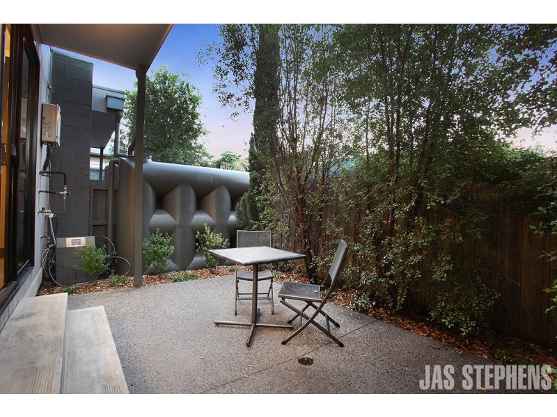 1/119 Summerhill Road, Footscray VIC 3011