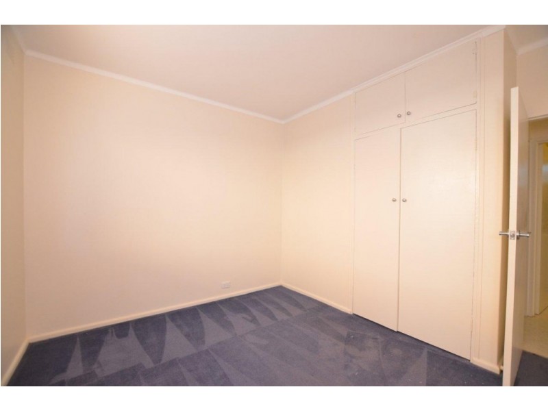 2/3 Hampton Parade, West Footscray VIC 3012